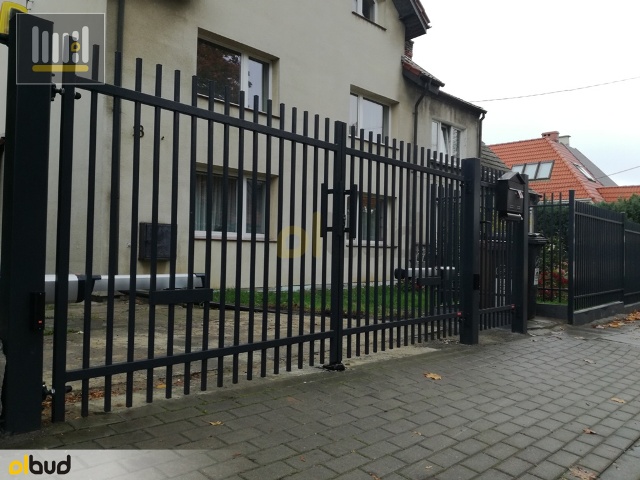 Ogrodzenie frontowe palisada pionowa w Gdańsku