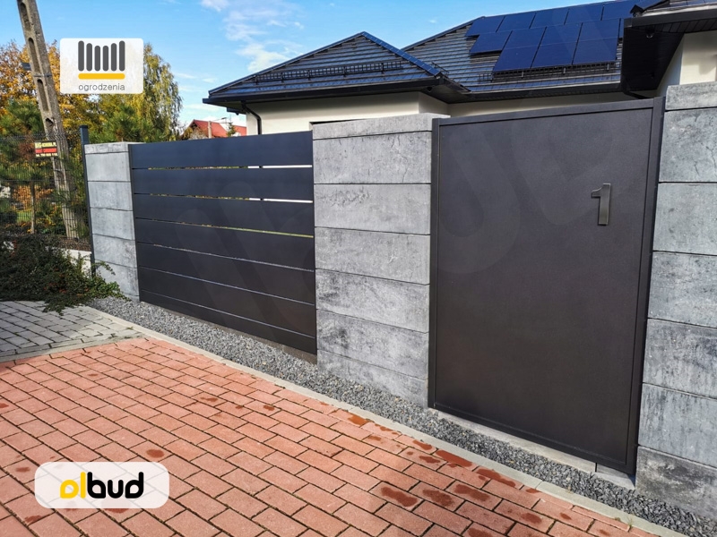 ogrodzenie-aluminiowe-n05-panel-z-numerem-domu
